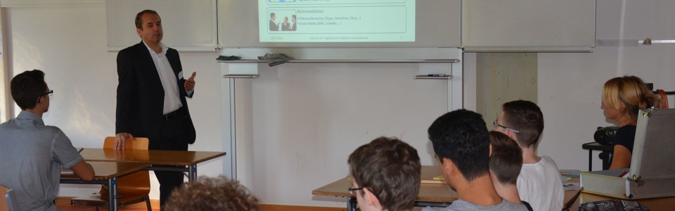 1 Workshop Industrie 40 Herr Windprechtinger MTU